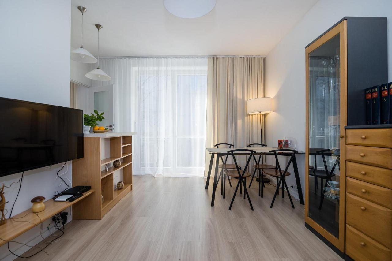 Shortstaypoland Plac Dabrowskiego B140 바르샤바 외부 사진